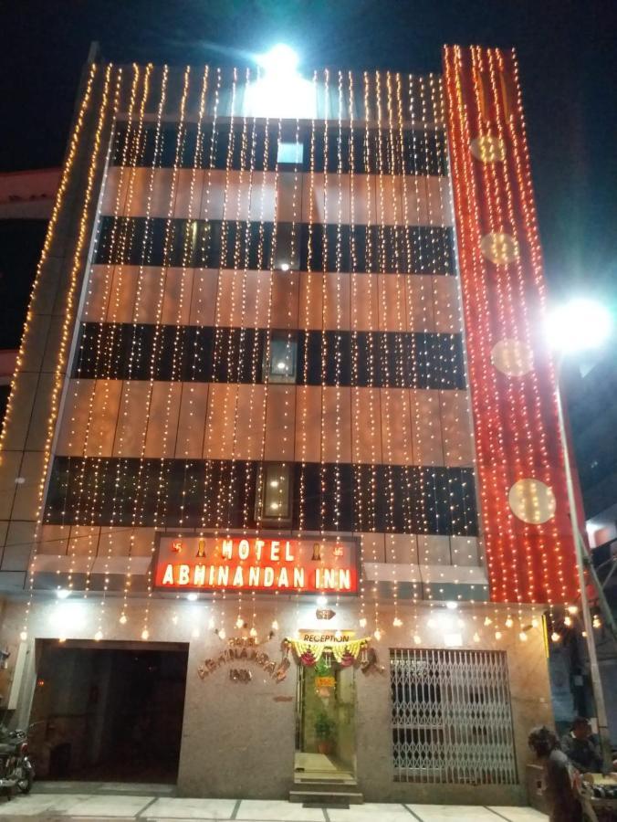 Hotel Abhinandan Inn Джапур Экстерьер фото